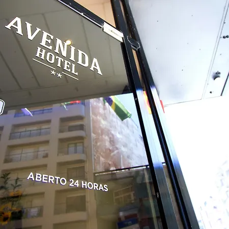 Отель Avenida
