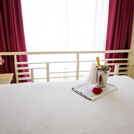 Avenida Отель 2*